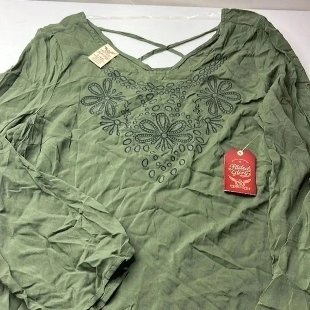 Fade Glory ladies blouses S - Picture 6 of 16